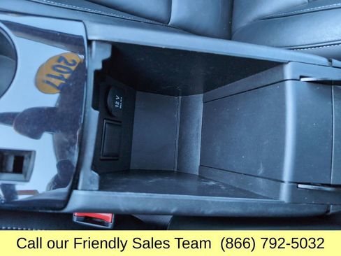 Used 2017 INFINITI QX30 Premium w/ Navigation Package image 26