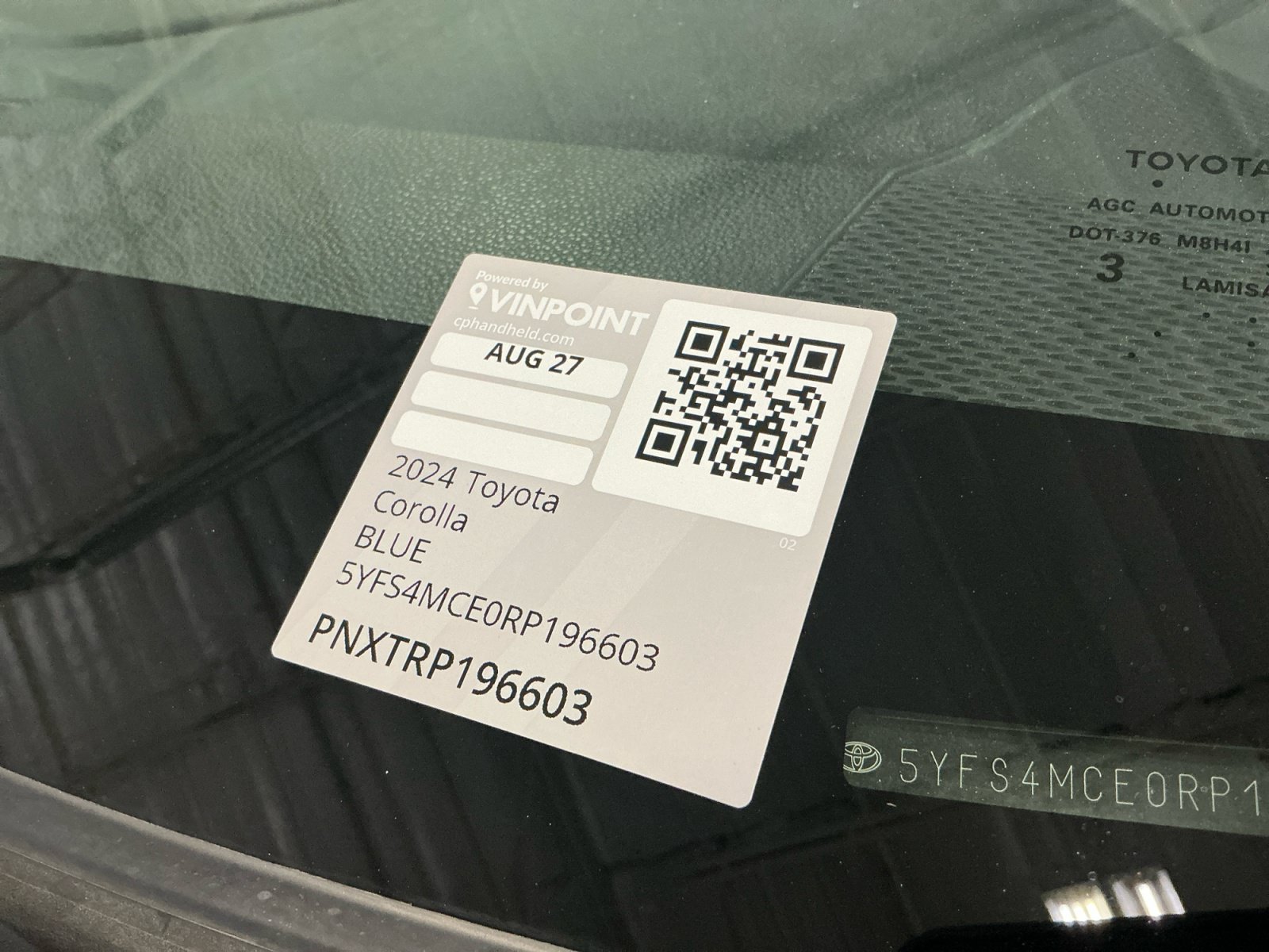 Used 2024 Toyota Corolla SE FWD image 25