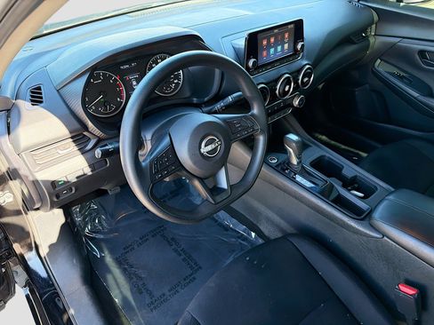 Used 2024 Nissan Sentra S image 23