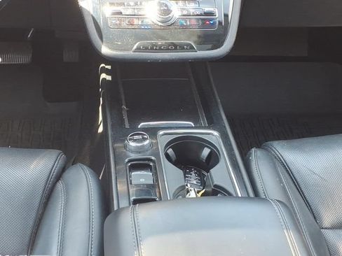Used 2022 Lincoln Corsair Reserve w/ Equipment Group 201A AWD/4WD image 16