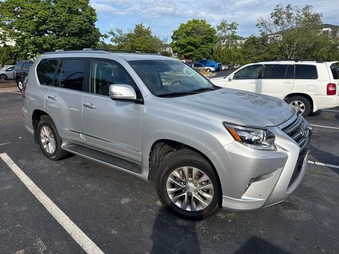 Used 2015 Lexus GX 460 w/ Premium Package AWD/4WD image 1