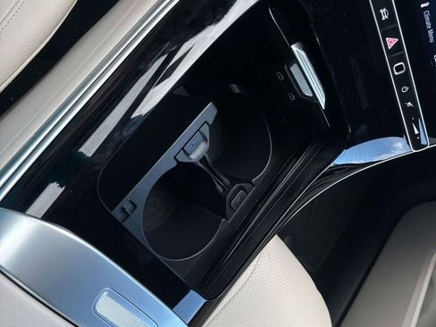 New 2026 Mercedes-Benz CLE 300 4MATIC Coupe image 12