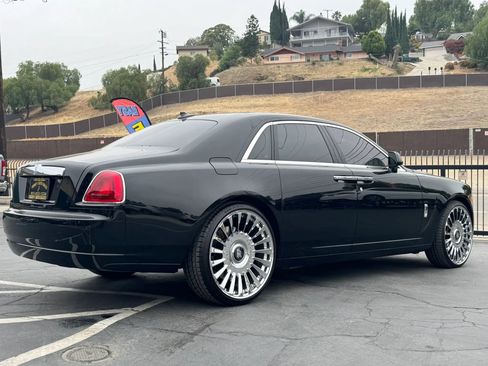 Used 2013 Rolls-Royce Ghost RWD image 4