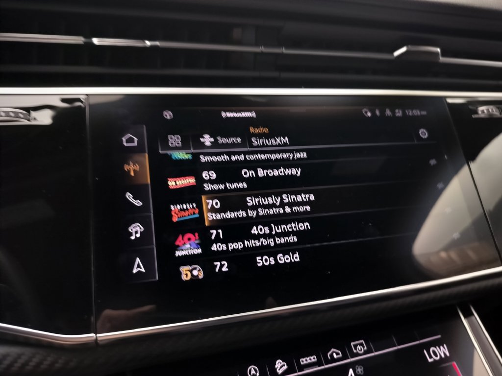 Used 2025 Audi SQ7 Premium Plus w/ Executive Package AWD/4WD image 17