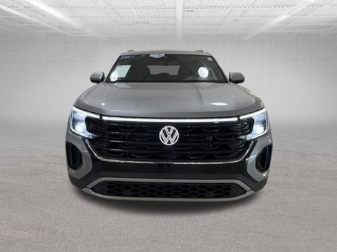Certified 2026 Volkswagen Atlas Cross Sport SE AWD/4WD image 2