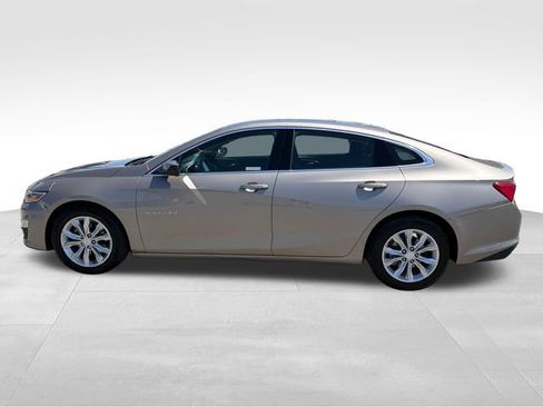 Used 2024 Chevrolet Malibu LT FWD image 4