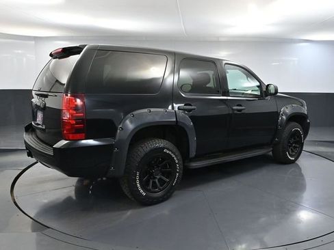 Used 2012 Chevrolet Tahoe 4WD w/ Skid Plate Package image 4