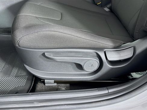 New 2026 Hyundai Elantra Sport FWD image 19