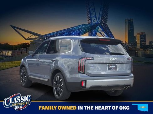 Used 2024 Kia Telluride SX FWD image 5