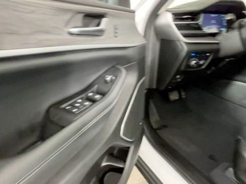 Used 2023 Jeep Grand Cherokee 4WD 4xe image 24