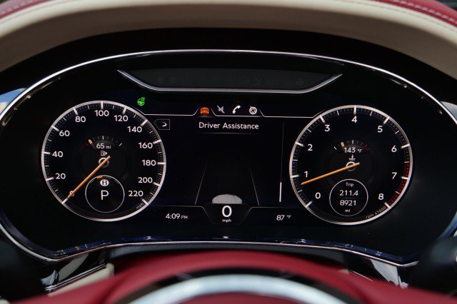 Used 2021 Bentley Continental GT AWD/4WD image 35
