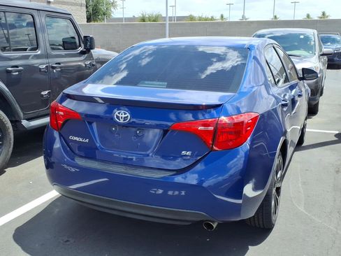 Used 2019 Toyota Corolla SE w/ Carpet Mat Package (TMS) FWD image 3