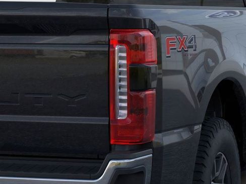 New 2026 Ford F250 4x4 Crew Cab Super Duty image 21