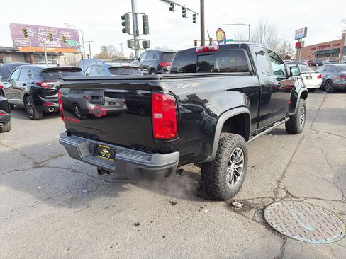 Used 2018 Chevrolet Colorado ZR2 image 6