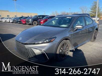 Used 2025 Toyota Camry SE w/ Multimedia Upgrade Package