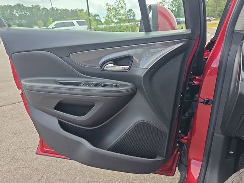 Used 2019 Buick Encore Preferred w/ Safety Package FWD image 27