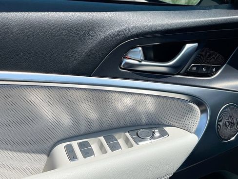 Used 2026 Genesis G70 3.3T Sport Prestige RWD image 18