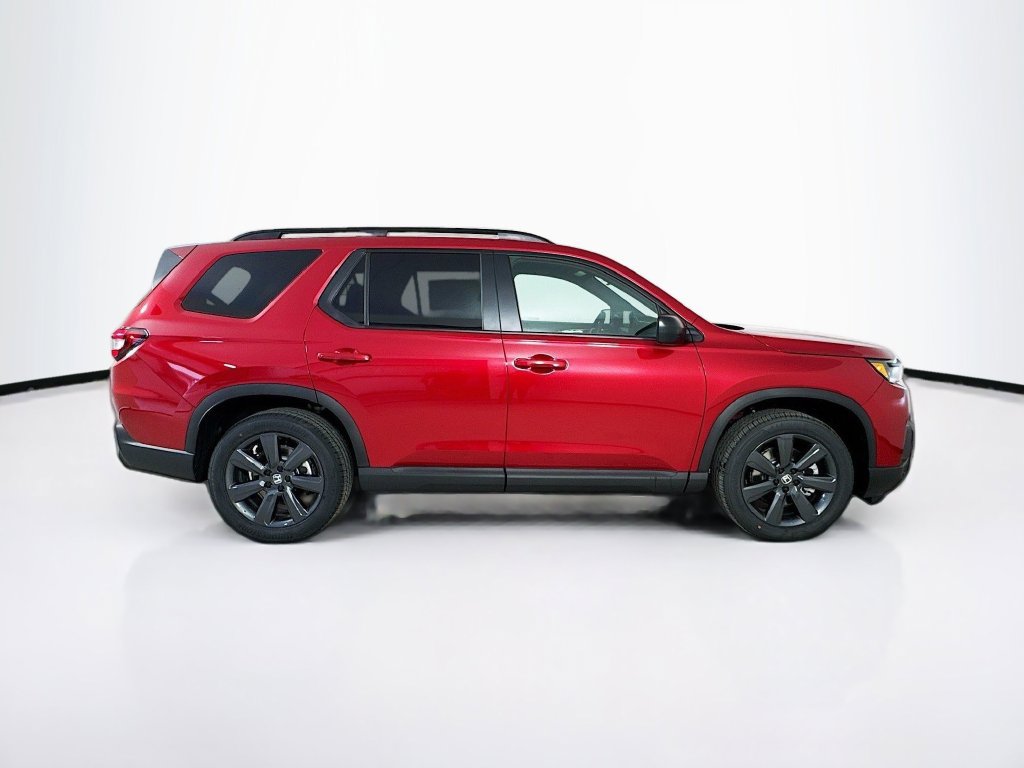 Used 2026 Honda Pilot Sport image 9
