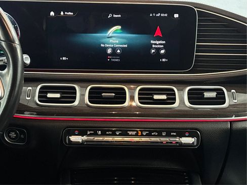 Used 2020 Mercedes-Benz GLS 450 4MATIC image 19