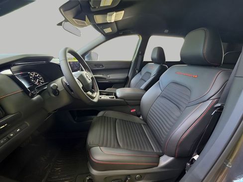 New 2026 Nissan Pathfinder Rock Creek AWD/4WD image 20