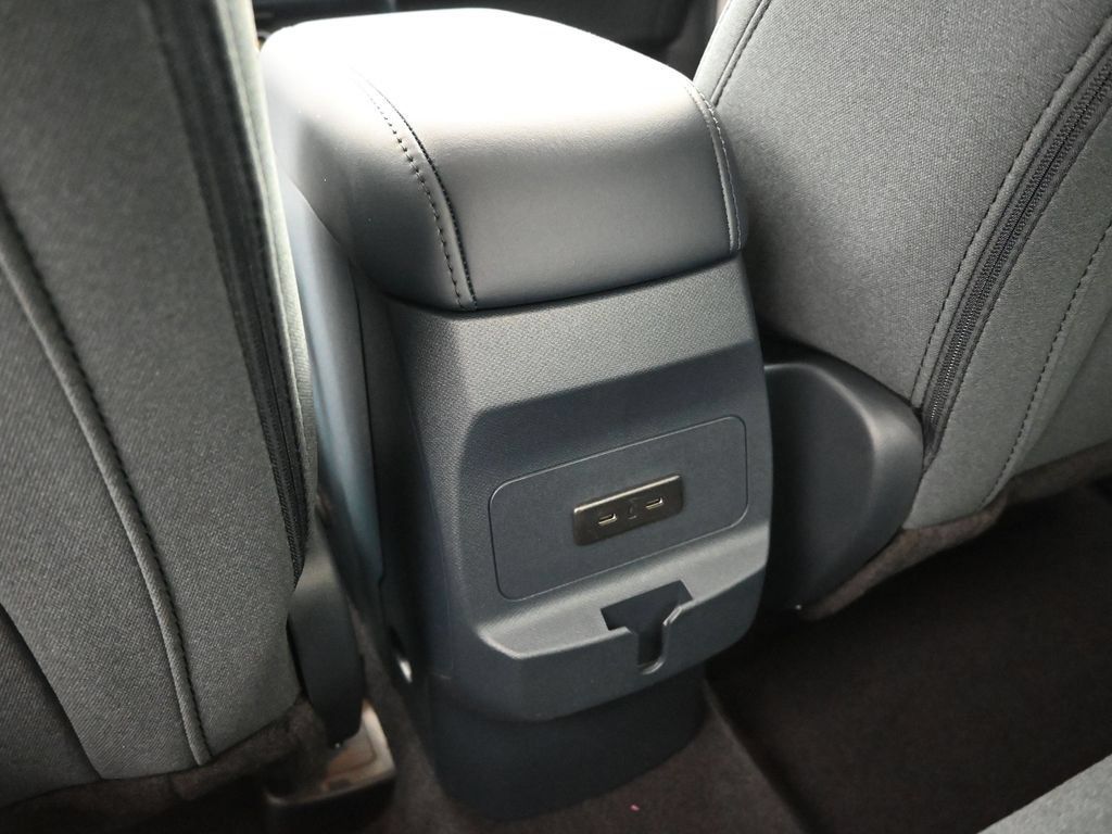 Certified 2026 Ford Maverick XLT FWD image 19