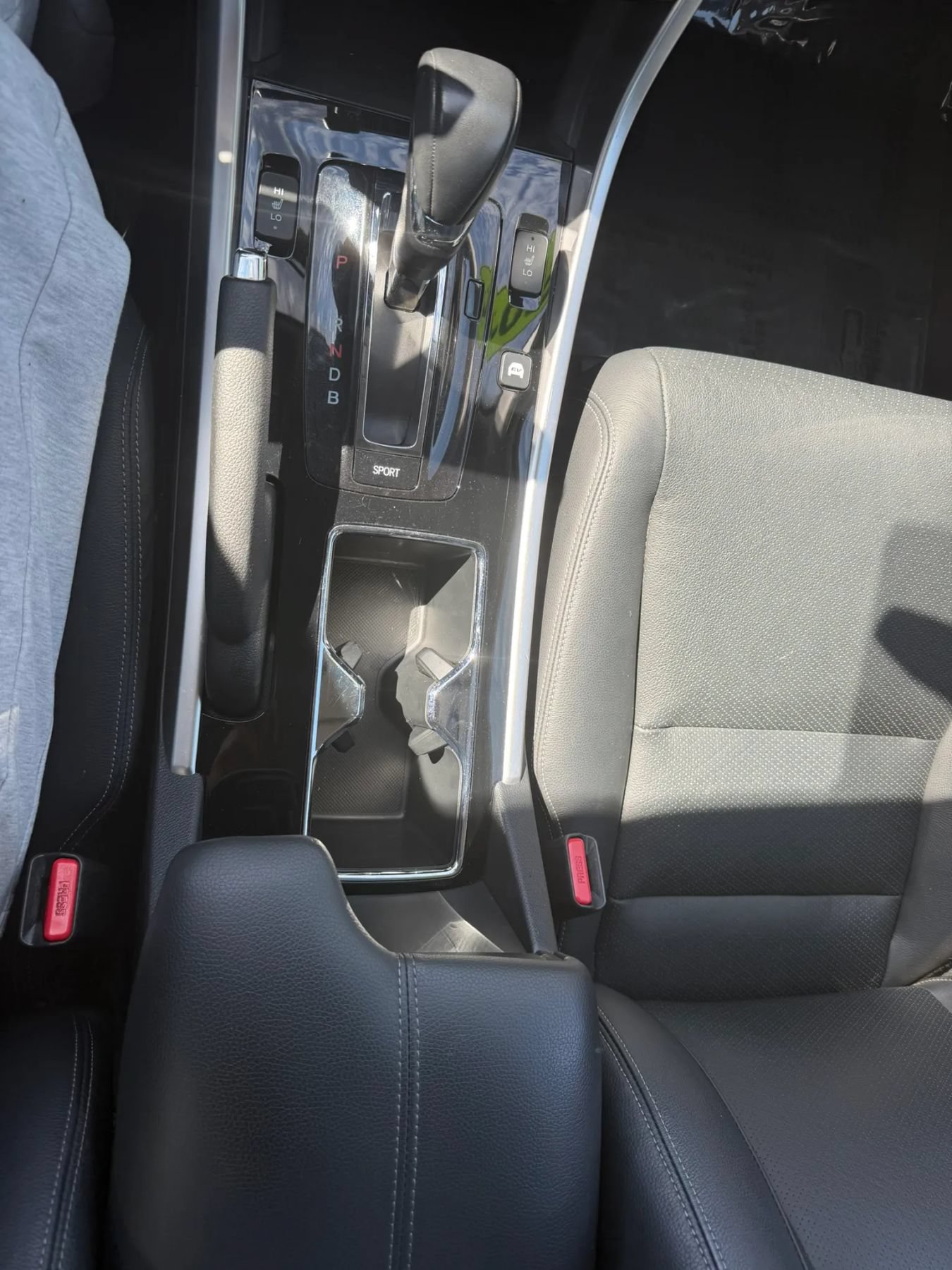 Used 2017 Honda Accord Touring image 40