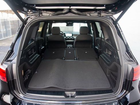 Certified 2025 Mercedes-Benz GLB 250 4MATIC image 42