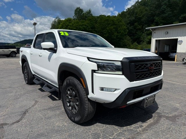 Used 2023 Nissan Frontier PRO-4X w/ Pro-4X Premium Package AWD/4WD image 1