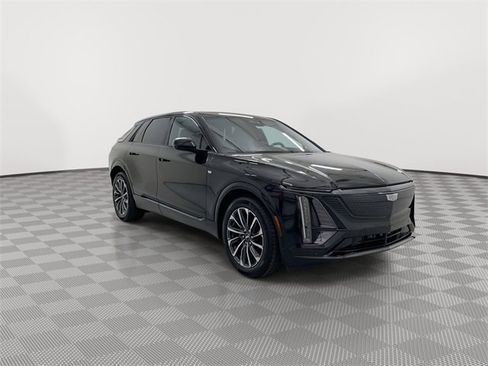New 2025 Cadillac Lyriq Sport image 13