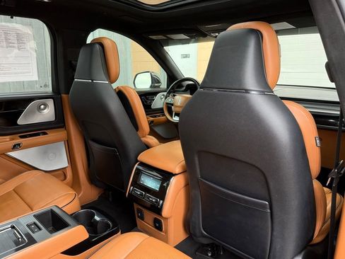 Used 2021 Lincoln Aviator Black Label w/ Dynamic Handling Package AWD/4WD image 27