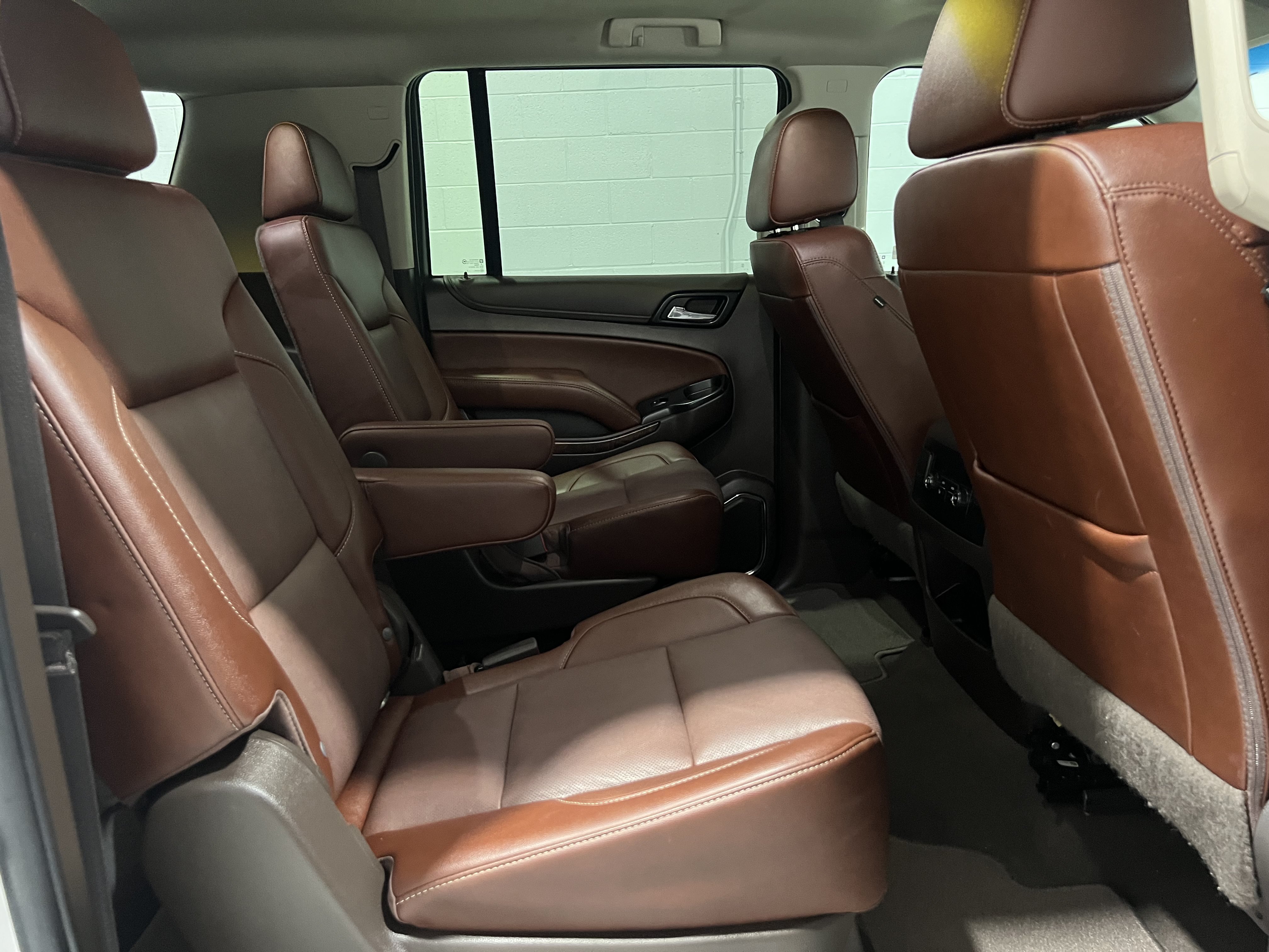 Used 2019 Chevrolet Suburban Premier AWD/4WD image 13