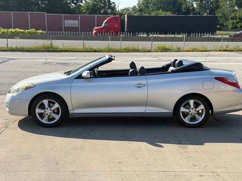 Used 2008 Toyota Solara SLE FWD image 2