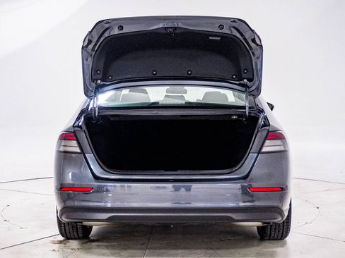 Used 2023 Honda Accord LX image 8