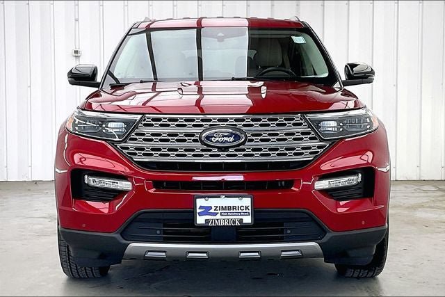 Used 2022 Ford Explorer Limited w/ Equipment Group 301A AWD/4WD image 3