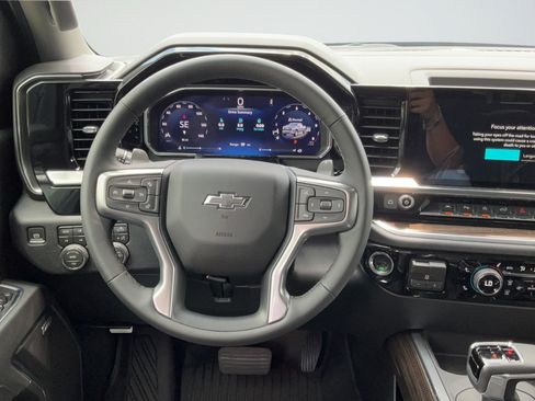 New 2026 Chevrolet Silverado 1500 RST AWD/4WD image 11