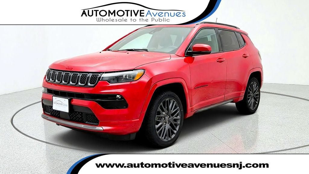 Used 2023 Jeep Compass Limited w/ Elite Group for (Red) Edition AWD/4WD image 1