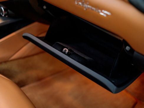 Used 2016 Ferrari California T image 49