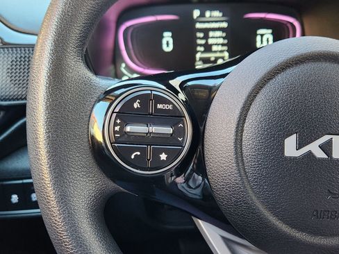 Used 2023 Kia Soul S image 33