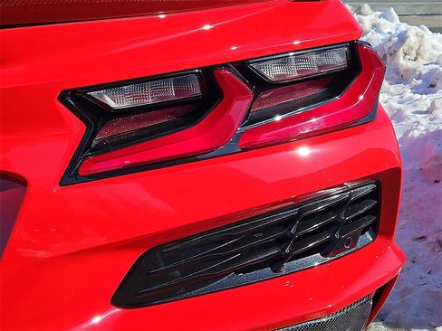 Used 2024 Chevrolet Corvette Z06 image 10