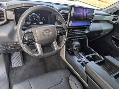 Used 2024 Toyota Tundra Limited image 4