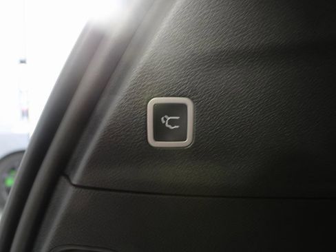 New 2026 Chrysler Pacifica Select image 21