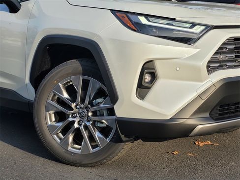 New 2025 Toyota RAV4 Limited image 3