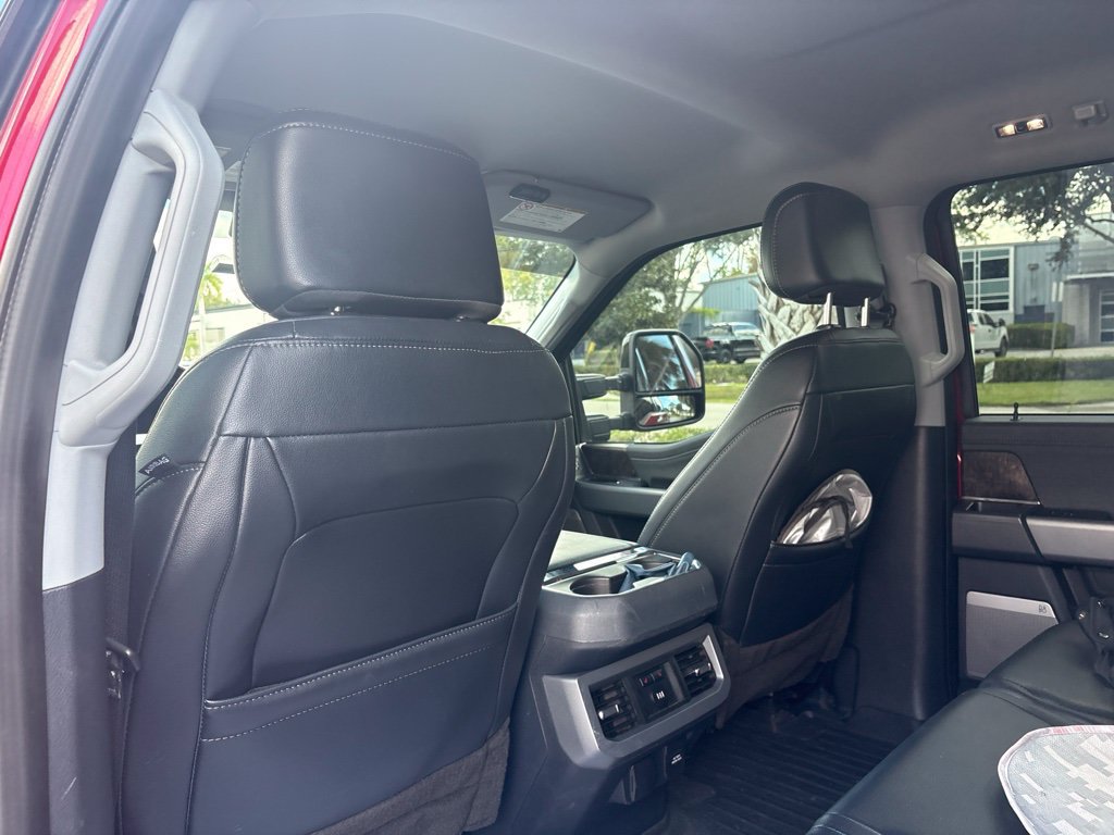 Used 2023 Ford F250 Lariat w/ Black Appearance Package AWD/4WD image 6