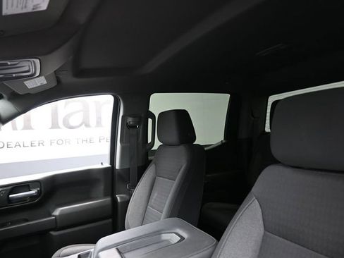 Used 2022 Chevrolet Silverado 1500 Custom Trail Boss image 17