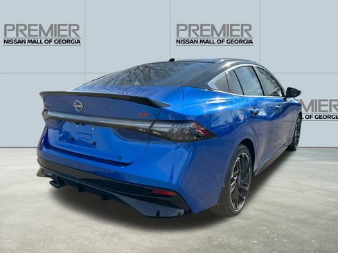 New 2026 Nissan Sentra SR w/ SR Premium Package FWD image 5