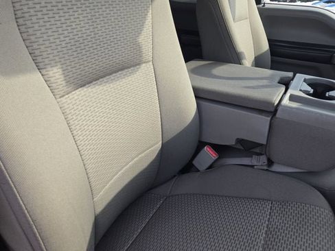 Used 2015 Ford F150 XLT w/ Equipment Group 301A Mid image 5