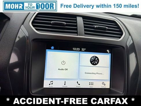 Used 2018 Ford Explorer XLT w/ Equipment Group 201A image 19