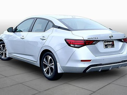 Used 2022 Nissan Sentra SV FWD image 12