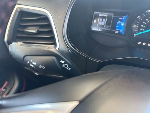 Used 2023 Ford Edge ST-Line w/ Cold Weather Package AWD/4WD image 20