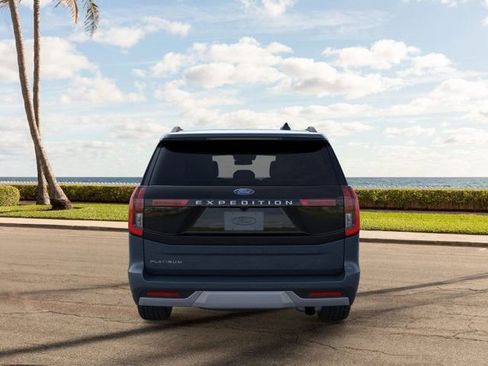New 2026 Ford Expedition Platinum w/ Driver's Package image 5